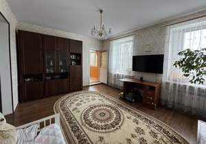 2-к квартира, вторичка, 60м2, 3/3 этаж