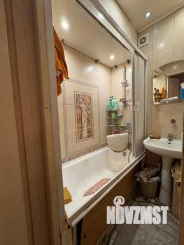 3-к квартира, вторичка, 64м2, 1/9 этаж