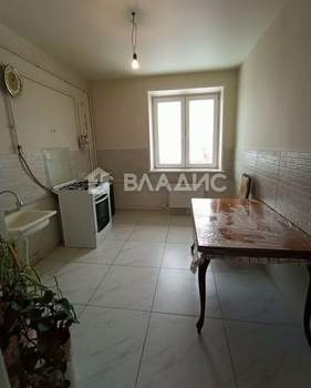 3-к квартира, вторичка, 93м2, 5/5 этаж