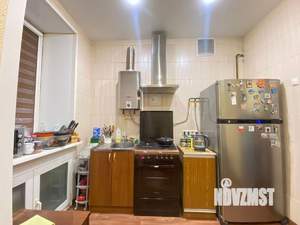 3-к квартира, вторичка, 74м2, 1/4 этаж