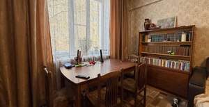 3-к квартира, вторичка, 82м2, 2/4 этаж