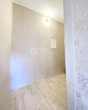 2-к квартира, вторичка, 42м2, 4/4 этаж
