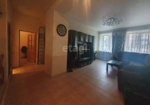 3-к квартира, вторичка, 73м2, 1/4 этаж