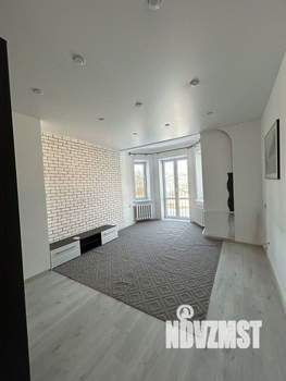 2-к квартира, вторичка, 56м2, 2/2 этаж