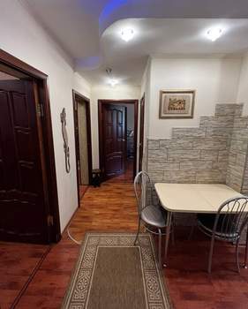 3-к квартира, вторичка, 56м2, 1/2 этаж