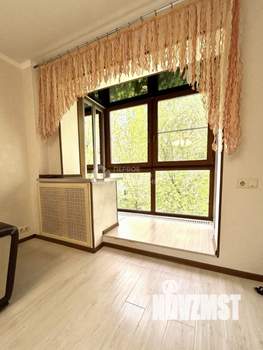 2-к квартира, вторичка, 44м2, 3/5 этаж