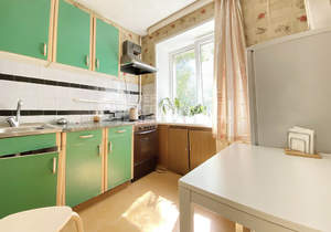 2-к квартира, вторичка, 45м2, 1/5 этаж