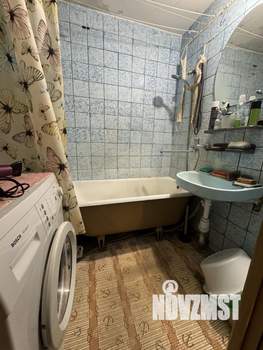 2-к квартира, вторичка, 50м2, 9/9 этаж