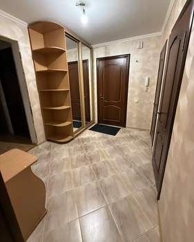 2-к квартира, вторичка, 66м2, 1/12 этаж