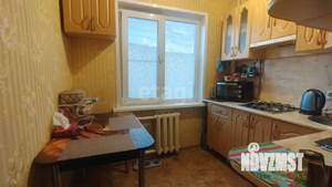 2-к квартира, вторичка, 42м2, 3/5 этаж