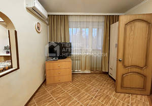 2-к квартира, вторичка, 42м2, 5/5 этаж