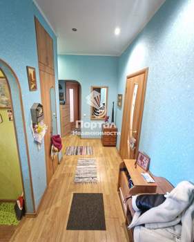 3-к квартира, вторичка, 71м2, 1/3 этаж