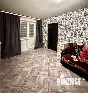 2-к квартира, вторичка, 43м2, 3/5 этаж