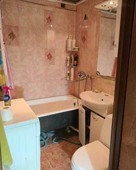 3-к квартира, вторичка, 58м2, 1/5 этаж