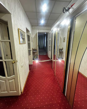 4-к квартира, вторичка, 97м2, 1/2 этаж