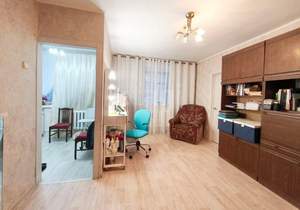 2-к квартира, вторичка, 49м2, 4/4 этаж