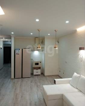 2-к квартира, вторичка, 61м2, 13/24 этаж