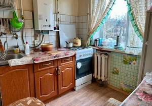 2-к квартира, вторичка, 42м2, 4/5 этаж