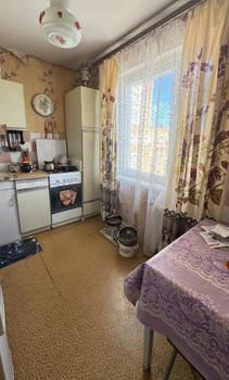 2-к квартира, вторичка, 42м2, 9/9 этаж