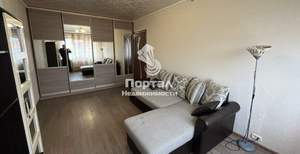 2-к квартира, вторичка, 49м2, 10/10 этаж