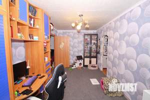 2-к квартира, вторичка, 42м2, 4/4 этаж