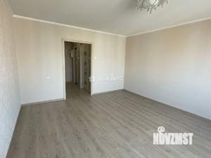 2-к квартира, вторичка, 60м2, 13/16 этаж