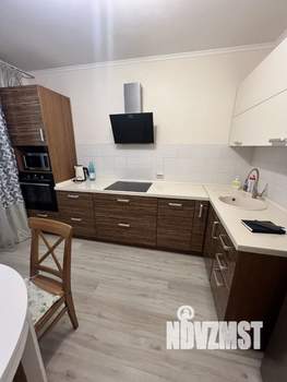 2-к квартира, вторичка, 63м2, 7/18 этаж