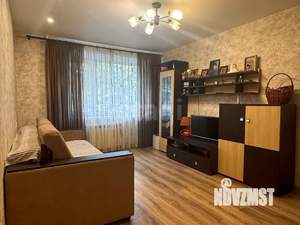 3-к квартира, вторичка, 64м2, 1/8 этаж