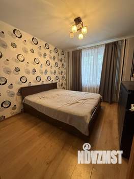 3-к квартира, вторичка, 68м2, 1/5 этаж