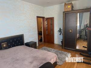 4-к квартира, вторичка, 95м2, 2/4 этаж