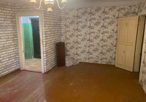 2-к квартира, вторичка, 42м2, 1/2 этаж