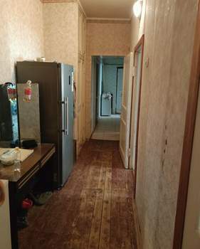 3-к квартира, вторичка, 70м2, 2/4 этаж