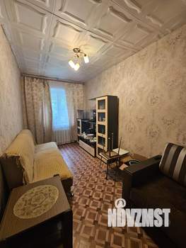 3-к квартира, вторичка, 54м2, 1/2 этаж