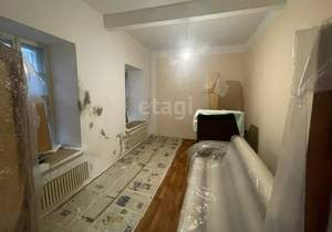 2-к квартира, вторичка, 58м2, 1/4 этаж