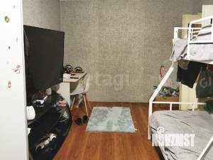 2-к квартира, вторичка, 49м2, 1/4 этаж