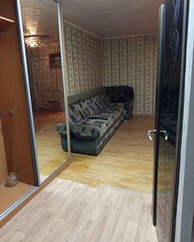 4-к квартира, вторичка, 63м2, 4/5 этаж