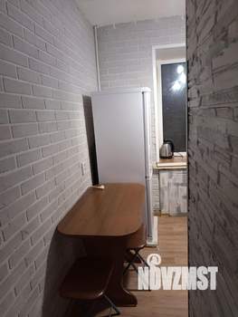 4-к квартира, вторичка, 63м2, 4/5 этаж