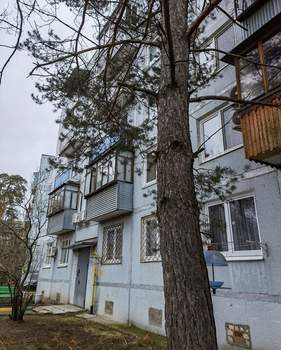 2-к квартира, вторичка, 50м2, 5/5 этаж