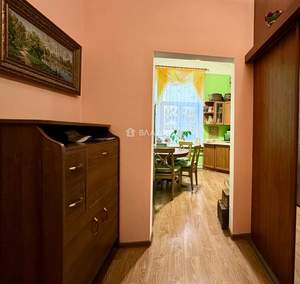 2-к квартира, вторичка, 57м2, 1/5 этаж