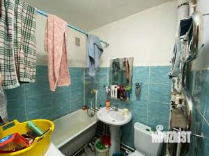 2-к квартира, вторичка, 42м2, 1/5 этаж