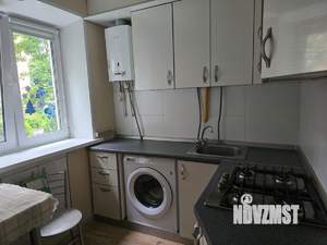 2-к квартира, вторичка, 44м2, 1/5 этаж
