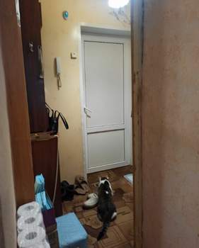 2-к квартира, вторичка, 38м2, 1/4 этаж