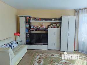 2-к квартира, вторичка, 56м2, 1/3 этаж