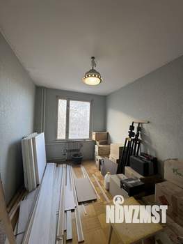 3-к квартира, вторичка, 58м2, 2/9 этаж