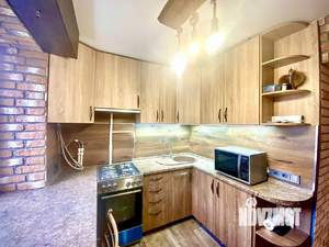 2-к квартира, вторичка, 42м2, 3/5 этаж