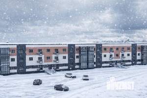 2-к квартира, вторичка, 61м2, 1/3 этаж