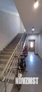 2-к квартира, вторичка, 64м2, 1/3 этаж