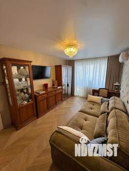 2-к квартира, вторичка, 47м2, 3/5 этаж