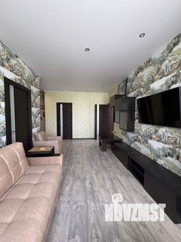 2-к квартира, вторичка, 56м2, 1/3 этаж