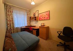 3-к квартира, вторичка, 73м2, 1/4 этаж